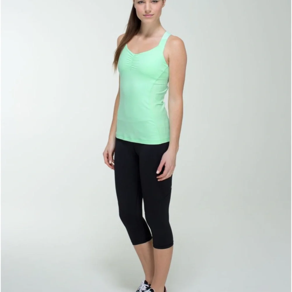 Lululemon Core Kicker Tank Fresh Teal / Mini Hyper Stripe Fresh Teal Size 8